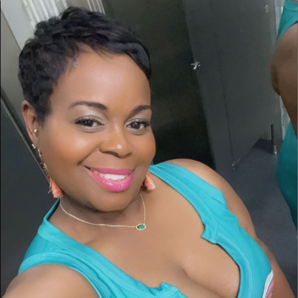 Meet your Posher, Deshei - Picture 1 of 1